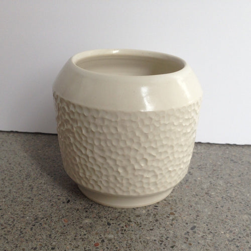 Footed Vase (small) by Studio Eeuwes